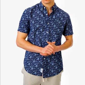 U.S. Polo Assn., Blue Floral button-down shirt, Men’s Medium